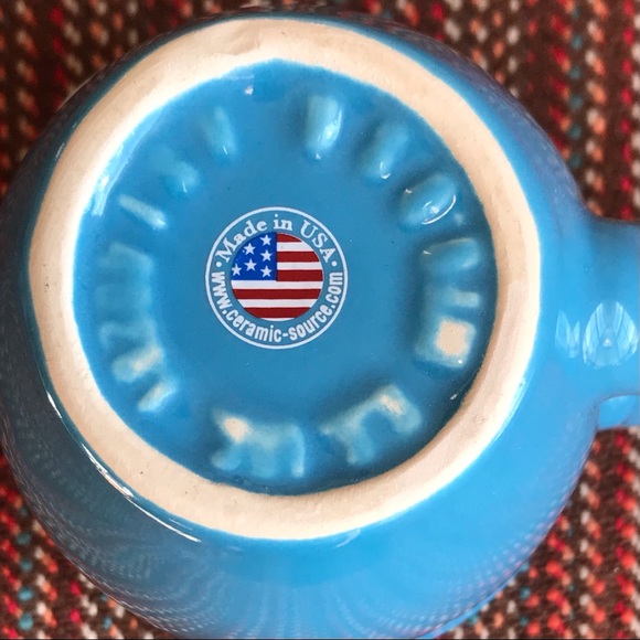 30-A COLLECTIBLE CERAMIC MUG - Picture 2 of 6